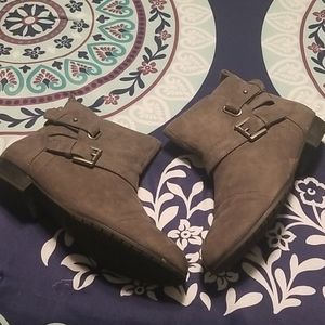 Junior ankle boots